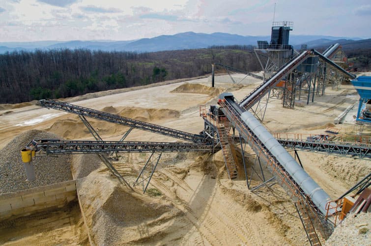 Estructura de cribado, bandas y rodillos para minería y agregados